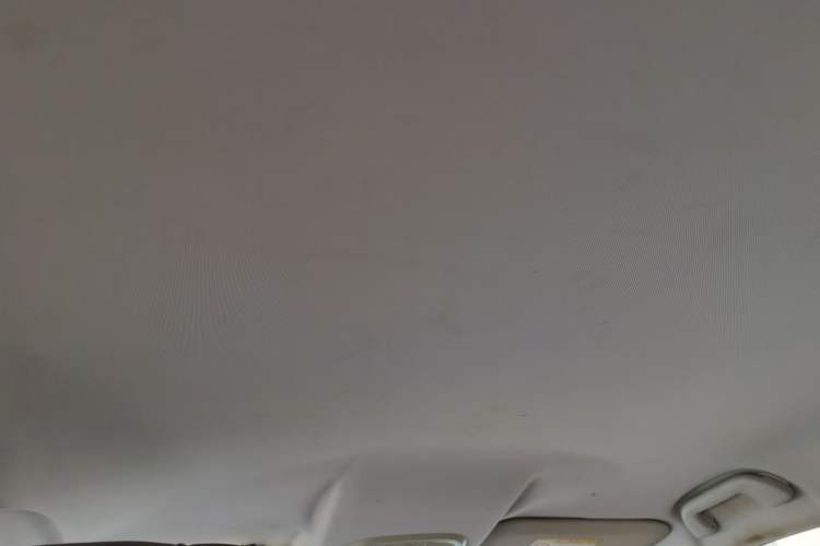 Used Haval H2s 2017 Red-Label 1.5T Dual-Clutch Comfort Model Headliner