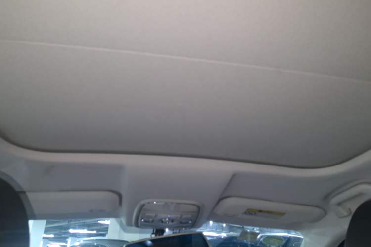 Used Haval H2s 2017 Red-Label 1.5T Dual-Clutch Elite Model Headliner