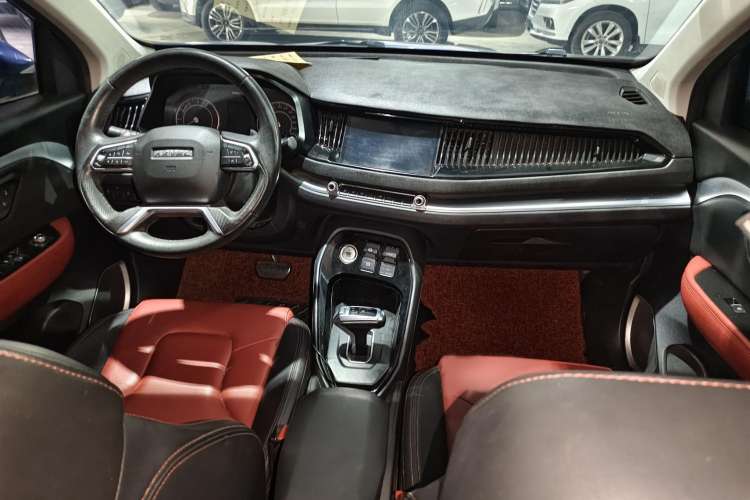Used Haval H2s 2017 Red-Label 1.5T Dual-Clutch Elite Model Interior 1