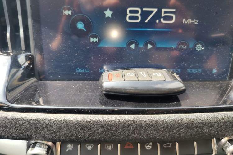 Used Haval H2s 2017 Red-Label 1.5T Dual-Clutch Elite Model Interior 1