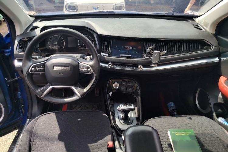Used Haval H2s 2017 Red-Label 1.5T Dual-Clutch Elite Model Interior 2