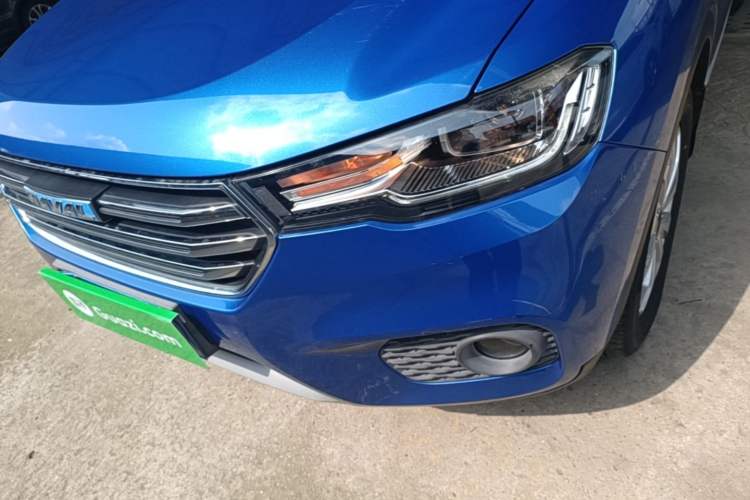 Used Haval H2s 2017 Blue Label 1.5T Dual-Clutch Elite Model Left Front Headlight