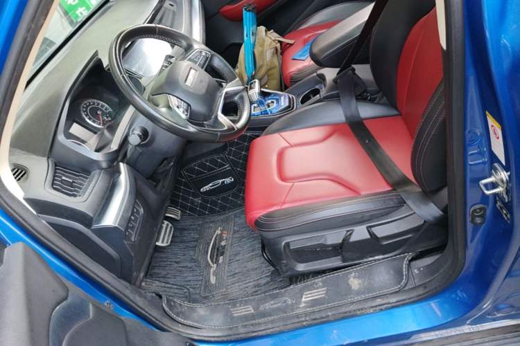 Used Haval H2s 2017 Blue Label 1.5T Dual-Clutch Luxury Model Left Front Seat