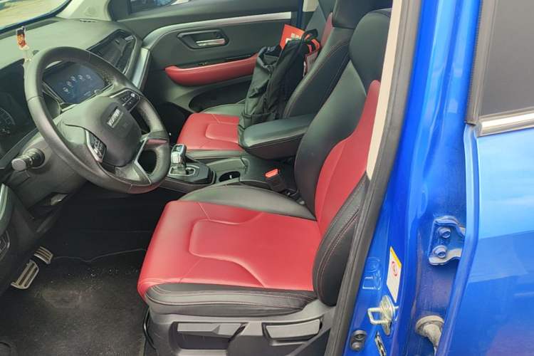 Used Haval H2s 2017 Blue Label 1.5T Dual-Clutch Luxury Model Left Front Seat