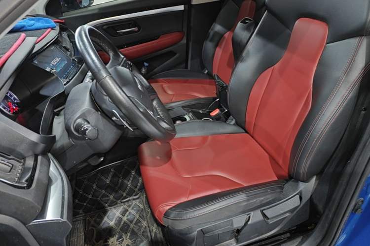 Used Haval H2s 2017 Blue Label 1.5T Dual-Clutch Elite Model Left Front Seat