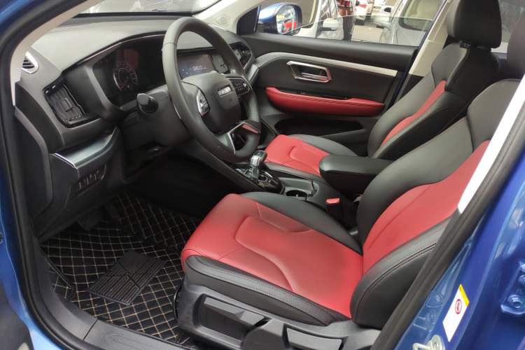 Used Haval H2s 2017 Red-Label 1.5T Dual-Clutch Elite Model Left Front Seat
