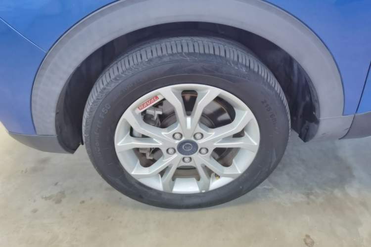 Used Haval H2s 2017 Red-Label 1.5T Dual-Clutch Comfort Model Left Front Wheel Hub