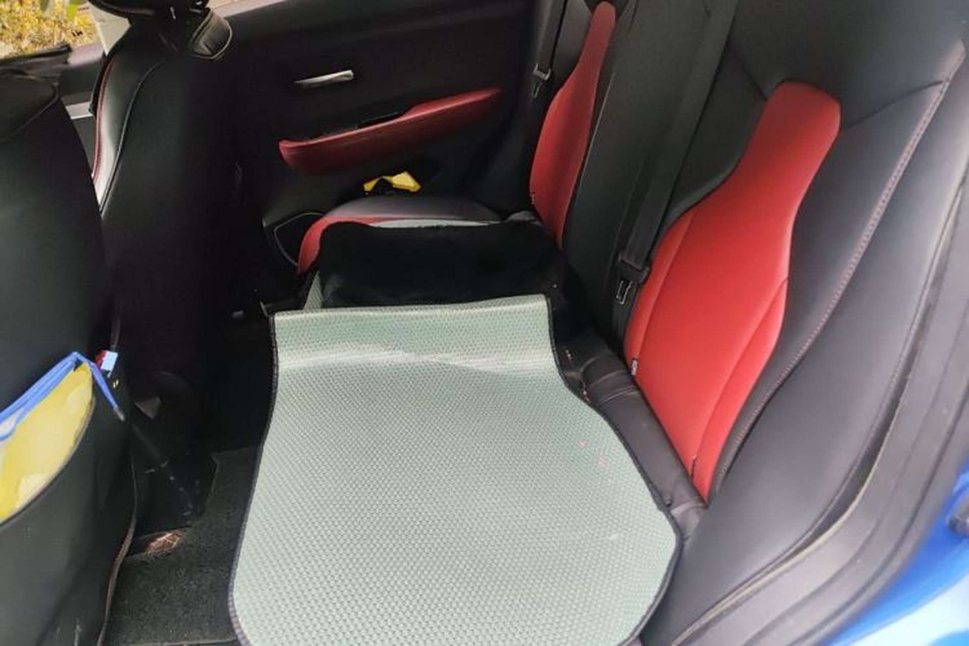 Used Haval H2s 2017 Blue Label 1.5T Dual-Clutch Elite Model Left Rear Seat