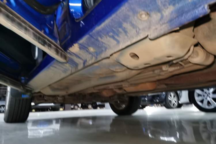 Used Haval H2s 2017 Blue Label 1.5T Dual-Clutch Elite Model Left Side Sill