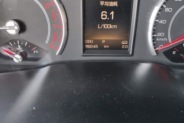 Used Haval H2s 2017 Blue Label 1.5T Dual-Clutch Elite Model Odometer Close Up