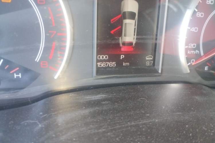 Used Haval H2s 2017 Red-Label 1.5T Dual-Clutch Elite Model Odometer Close Up