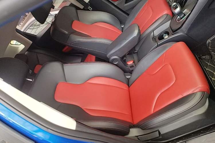 Used Haval H2s 2017 Blue Label 1.5T Dual-Clutch Comfort Model Right Front Seat