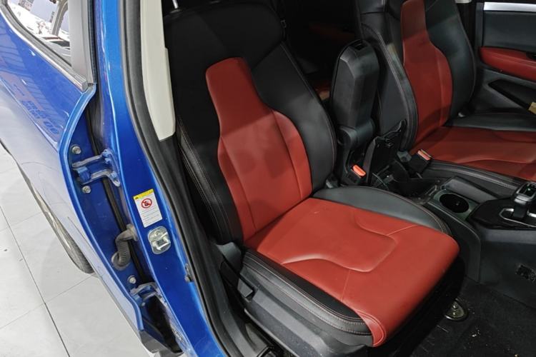 Used Haval H2s 2017 Blue Label 1.5T Dual-Clutch Elite Model Right Front Seat