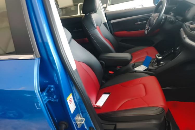 Used Haval H2s 2017 Blue Label 1.5T Dual-Clutch Luxury Model Right Front Seat