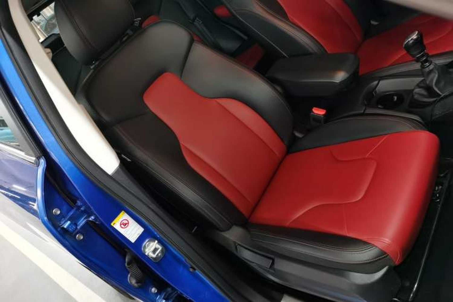 Used Haval H2s 2017 Blue Label 1.5T Manual Elite Model Right Front Seat