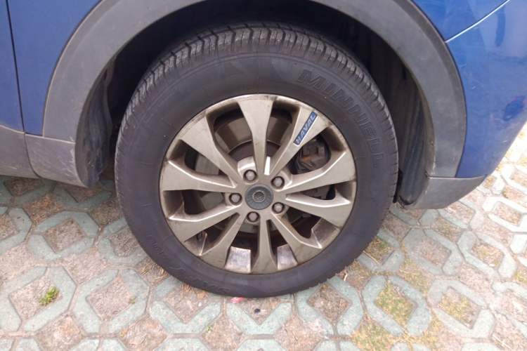 Used Haval H2s 2017 Blue Label 1.5T Dual-Clutch Elite Model Right Front Wheel Hub