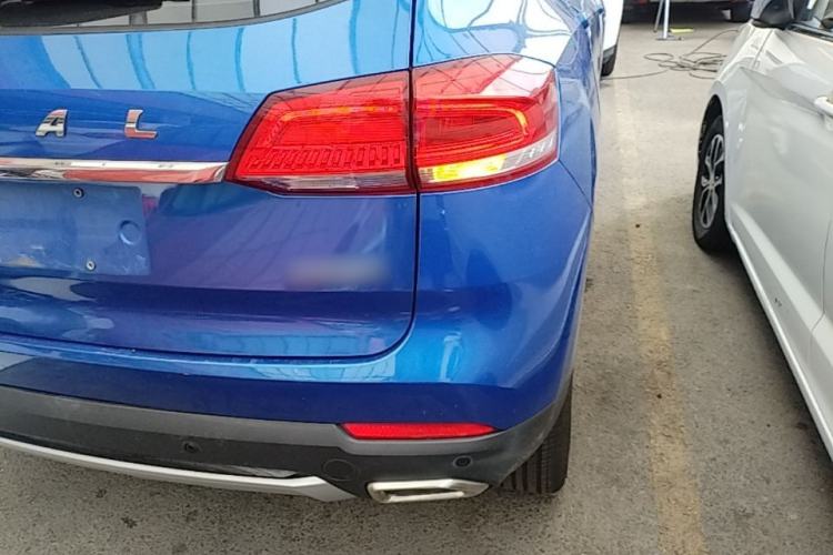 Used Haval H2s 2017 Blue Label 1.5T Dual-Clutch Comfort Model Right Rear Taillight