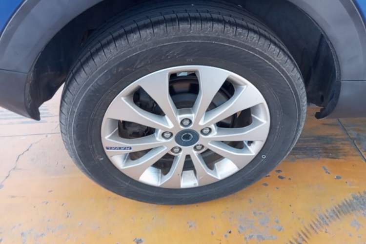 Used Haval H2s 2017 Blue Label 1.5T Manual Elite Model Right Rear Wheel Hub