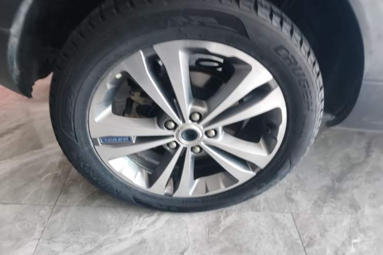 Used Haval H2s 2017 Blue Label 1.5T Dual-Clutch Luxury Model Right Rear Wheel Hub