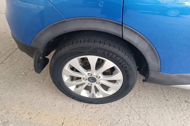 Used Haval H2s 2017 Blue Label 1.5T Dual-Clutch Elite Model Right Rear Wheel Hub