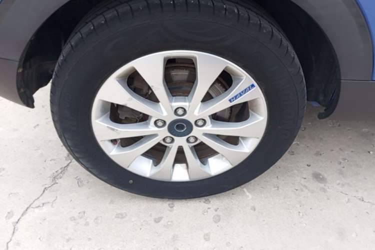 Used Haval H2s 2017 Blue Label 1.5T Dual-Clutch Elite Model Right Rear Wheel Hub