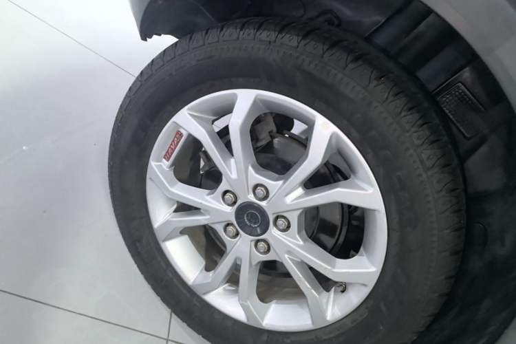 Used Haval H2s 2017 Red-Label 1.5T Dual-Clutch Elite Model Right Rear Wheel Hub