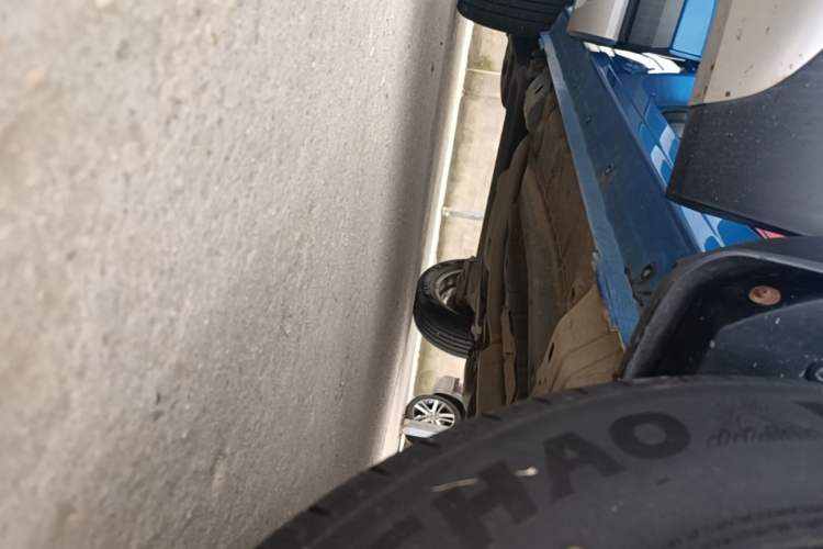 Used Haval H2s 2017 Blue Label 1.5T Dual-Clutch Elite Model Right Side Sill