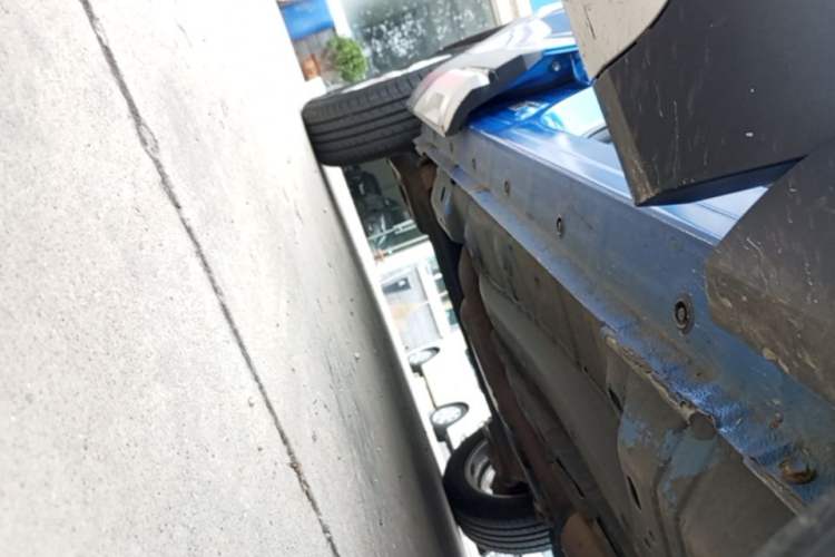 Used Haval H2s 2017 Blue Label 1.5T Dual-Clutch Elite Model Right Side Sill