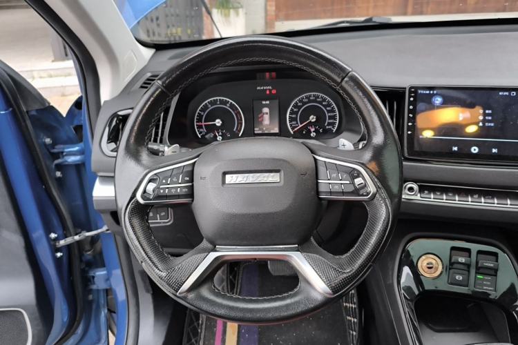 Used Haval H2s 2017 Red-Label 1.5T Dual-Clutch Elite Model Steering Wheel