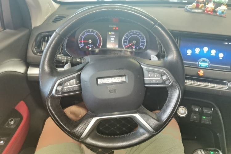 Used Haval H2s 2017 Red-Label 1.5T Dual-Clutch Comfort Model Steering Wheel