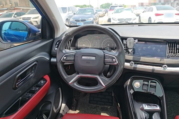 Used Haval H2s 2017 Red-Label 1.5T Dual-Clutch Elite Model Steering Wheel