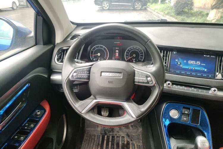 Used Haval H2s 2017 Red Label 1.5T Manual Comfort Model Steering Wheel