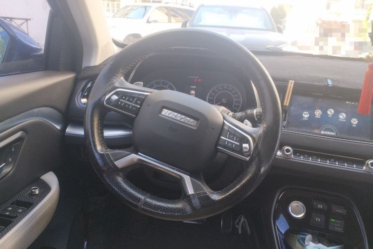 Used Haval H2s 2017 Red-Label 1.5T Dual-Clutch Luxury Model Steering Wheel