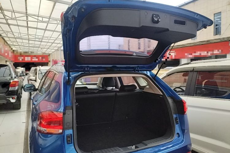 Used Haval H2s 2017 Blue Label 1.5T Dual-Clutch Comfort Model Trunk