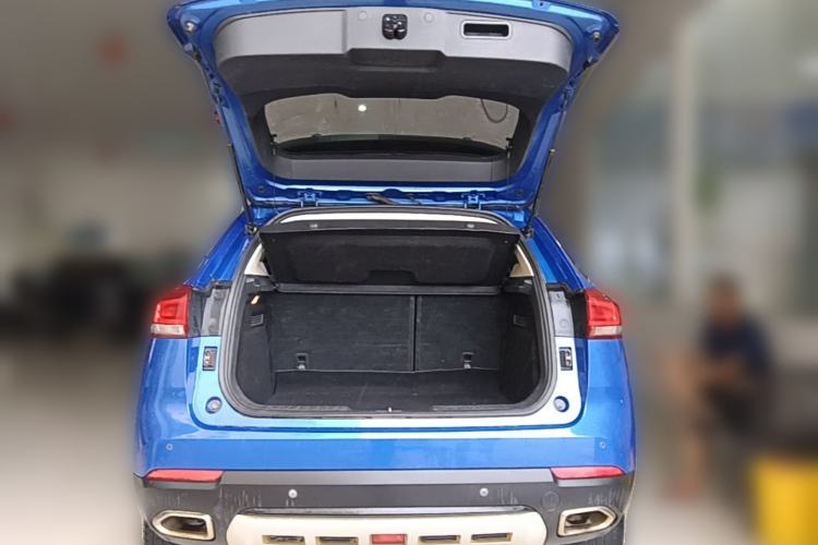 Used Haval H2s 2017 Blue Label 1.5T Manual Elite Model Trunk