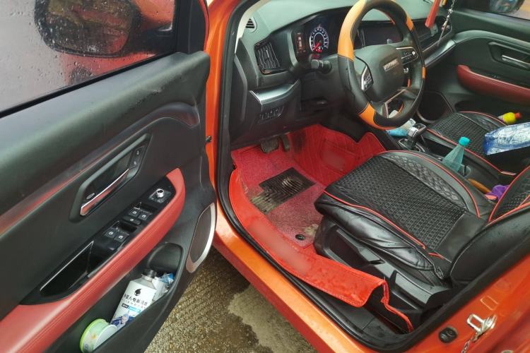 Used Haval H2s 2017 Red-Label 1.5T Dual-Clutch Comfort Model Driver Seat