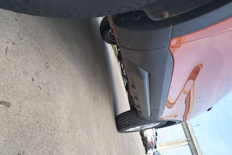 Used Haval H2s 2017 Blue Label 1.5T Manual Comfort Edition Left Side Sill