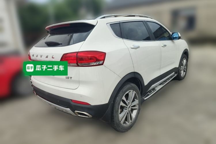 Used Haval H2s 2017 Blue Label 1.5T Dual-Clutch Luxury Model Rear Right 45 Deg