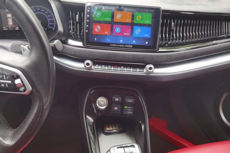 Used Haval H2s 2017 Red-Label 1.5T Dual-Clutch Elite Model Audio And AC Panel