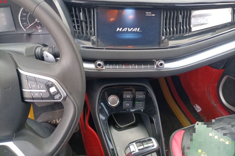 Used Haval H2s 2017 Blue Label 1.5T Dual-Clutch Comfort Model Audio And AC Panel