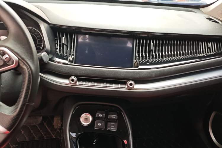 Used Haval H2s 2017 Red-Label 1.5T Dual-Clutch Elite Model Audio And AC Panel