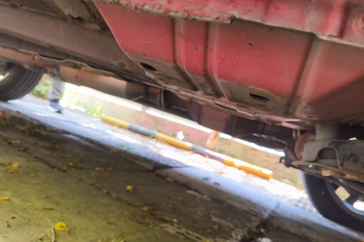 Used Haval H2s 2017 Red-Label 1.5T Dual-Clutch Luxury Model Chassis Front Right