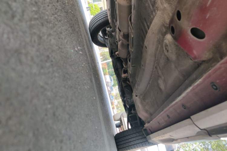 Used Haval H2s 2017 Red-Label 1.5T Dual-Clutch Elite Model Chassis Rear Right