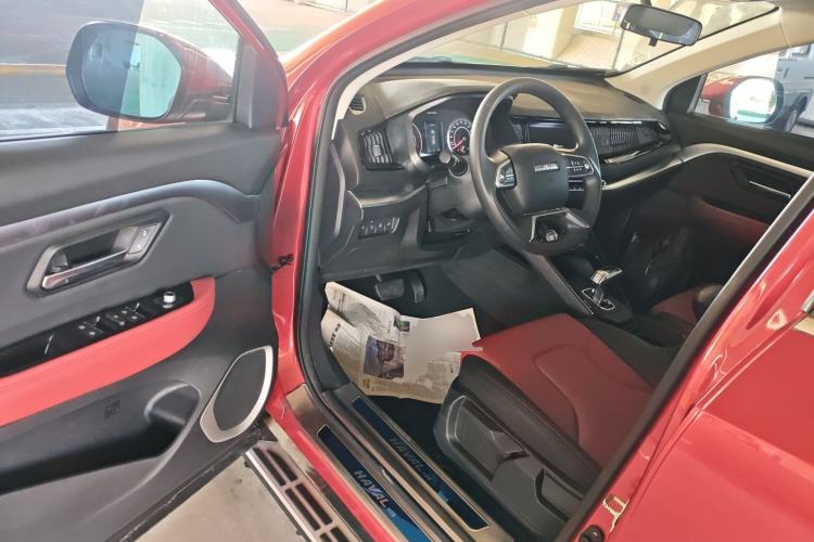 Used Haval H2s 2017 Blue Label 1.5T Dual-Clutch Comfort Model Driver Seat