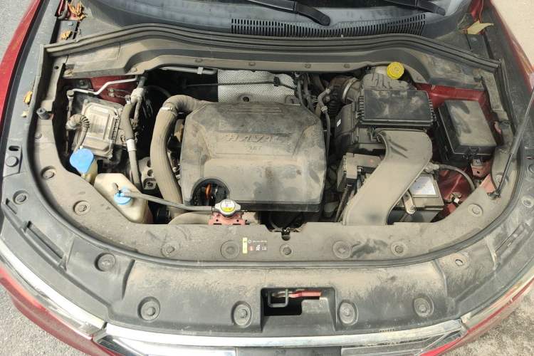 Used Haval H2s 2017 Blue Label 1.5T Manual Elite Model Engine Bay