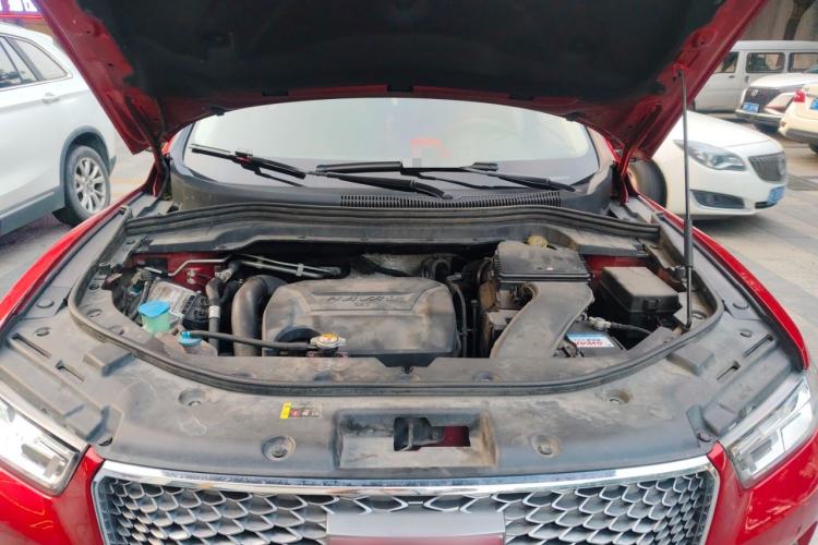 Used Haval H2s 2017 Red-Label 1.5T Dual-Clutch Luxury Model Engine Bay