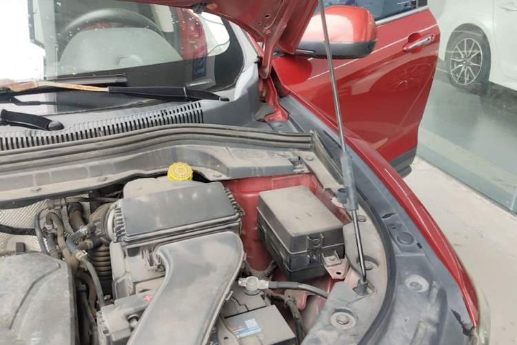 Used Haval H2s 2017 Blue Label 1.5T Manual Comfort Edition Engine Bay Left