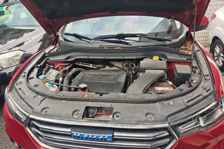 Used Haval H2s 2017 Blue Label 1.5T Manual Elite Model Engine Bay