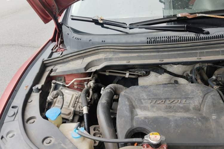 Used Haval H2s 2017 Blue Label 1.5T Manual Comfort Edition Engine Bay Right