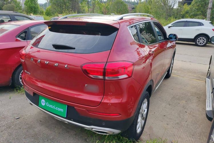 Used Haval H2s 2017 Red-Label 1.5T Manual Elite Model Exterior 3
